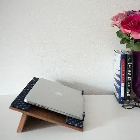 Podložka pod notebook